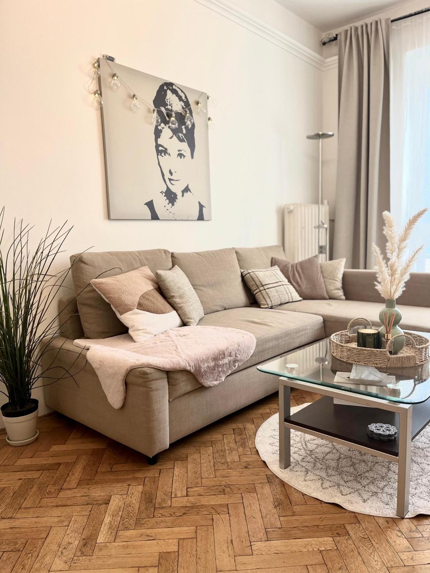 Audrey Hepburn Apartment Cathedral View Top Location Air Conditioned Μπρατισλάβα Εξωτερικό φωτογραφία