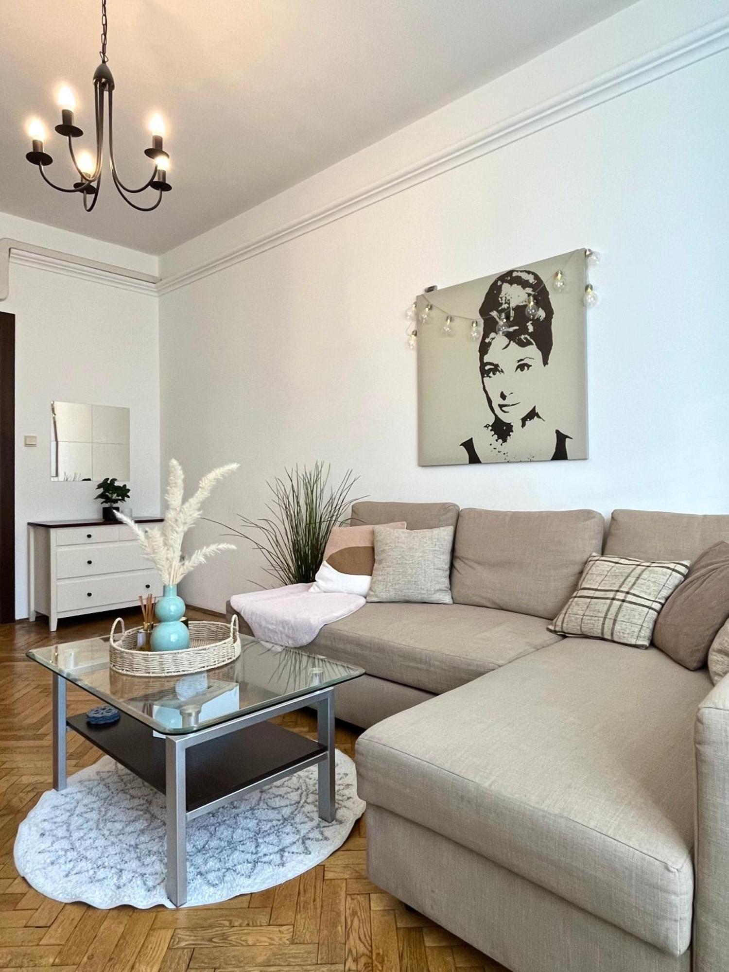 Audrey Hepburn Apartment Cathedral View Top Location Air Conditioned Μπρατισλάβα Εξωτερικό φωτογραφία