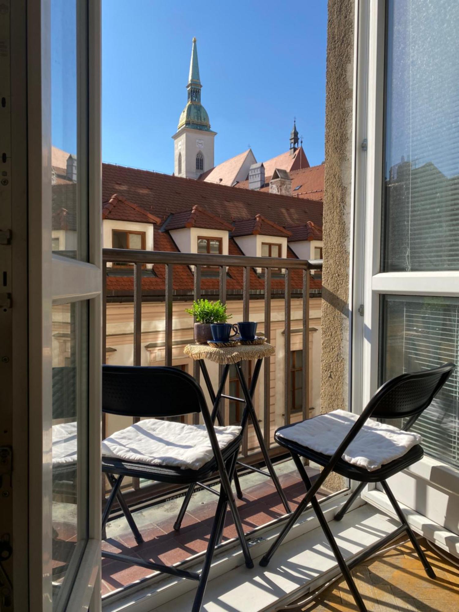 Audrey Hepburn Apartment Cathedral View Top Location Air Conditioned Μπρατισλάβα Εξωτερικό φωτογραφία