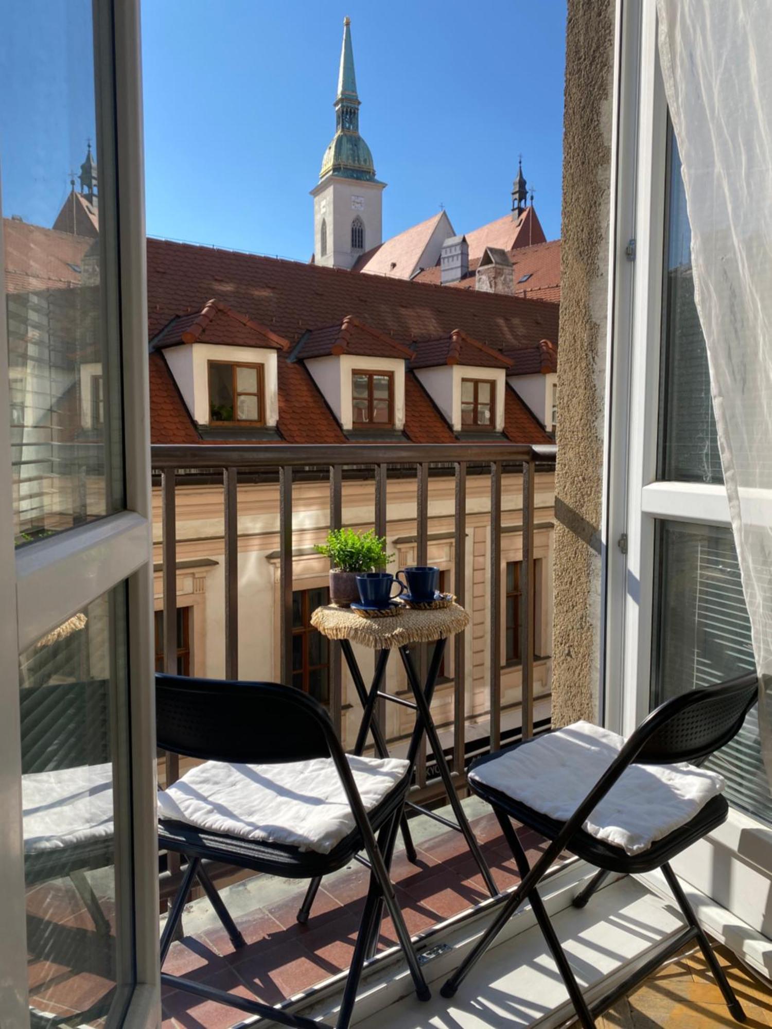 Audrey Hepburn Apartment Cathedral View Top Location Air Conditioned Μπρατισλάβα Εξωτερικό φωτογραφία